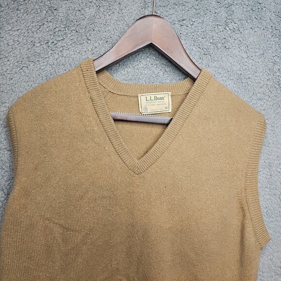 70S L.L. BEAN LAMBSWOOL SWEATER VEST. - Picture 5 of 10